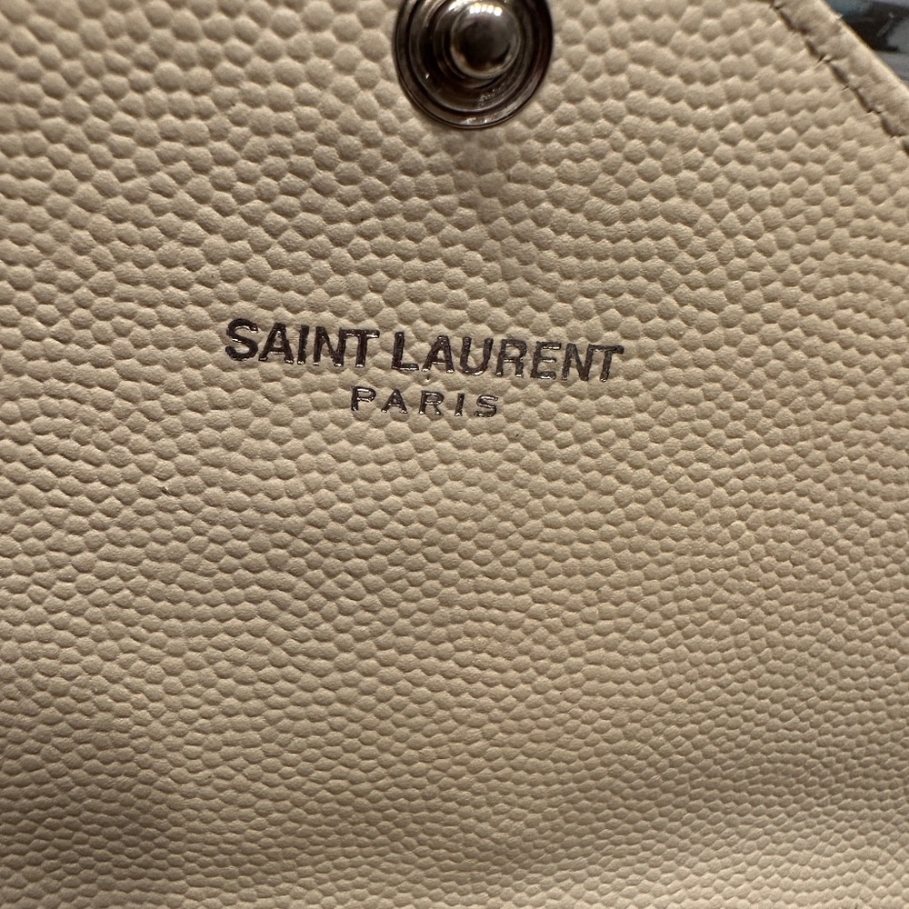 ❌❌❌SOLD❌❌❌YSL RARE Colorway Wallet🤍 - Picture 11 of 11